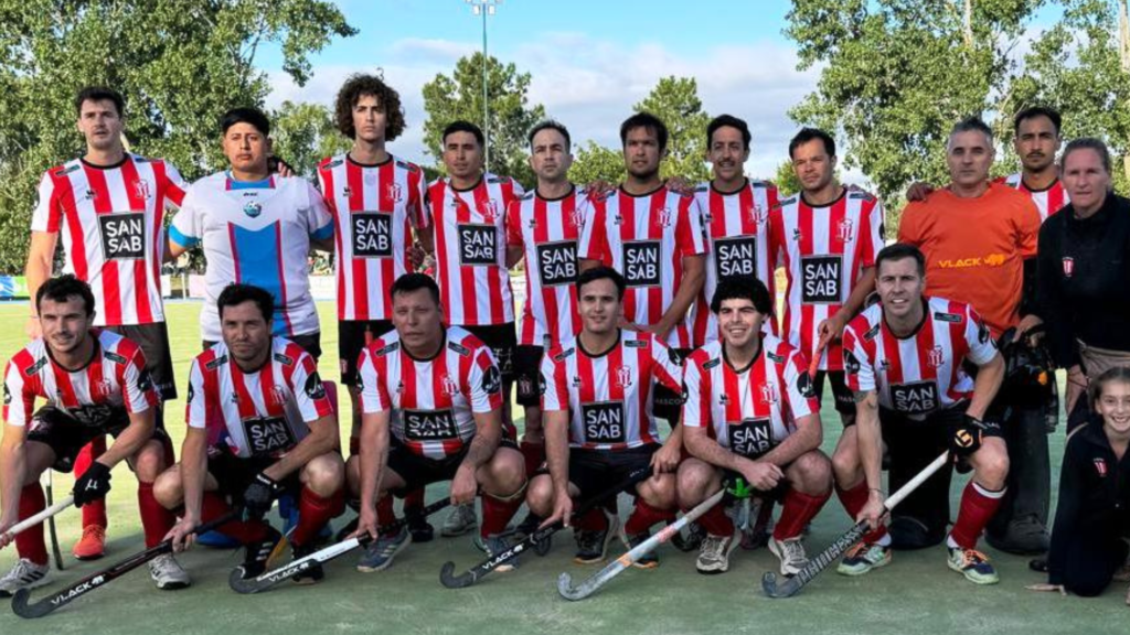 Atlético 9 de Julio festejó por duplicado en el Hockey