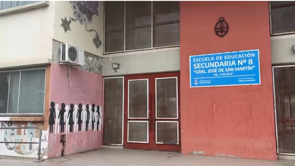 Gas en la Escuela 8: la cooperadora se expresó en conferencia