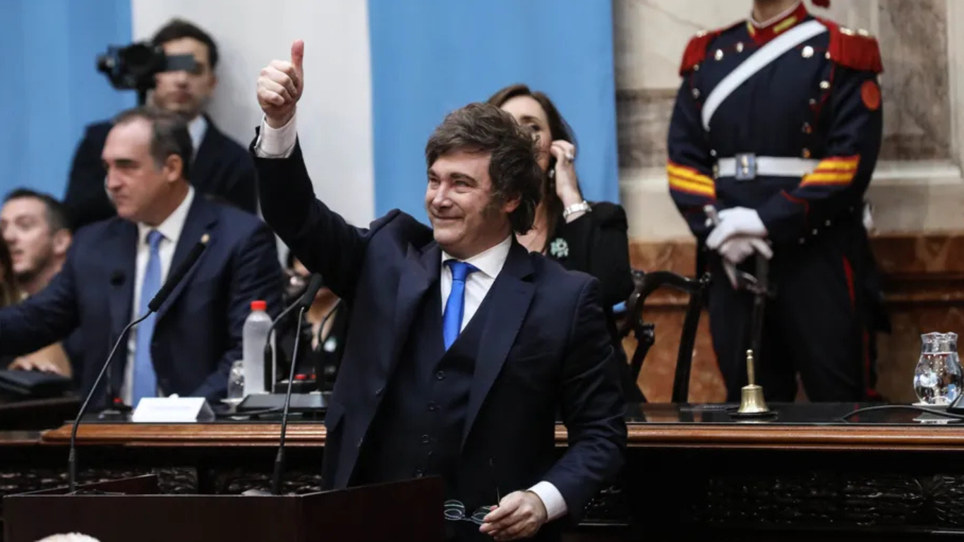 Milei anunció reformas entre ataques al kirchnerismo, Villarruel y empresarios