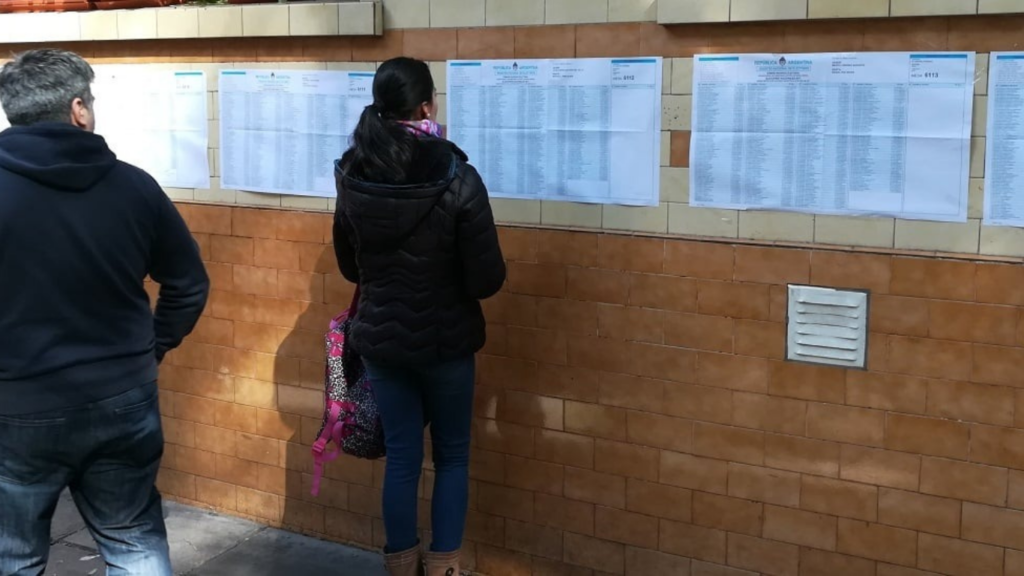La Junta Electoral ya piensa en 2027 y busca depurar el padrón de extranjeros
