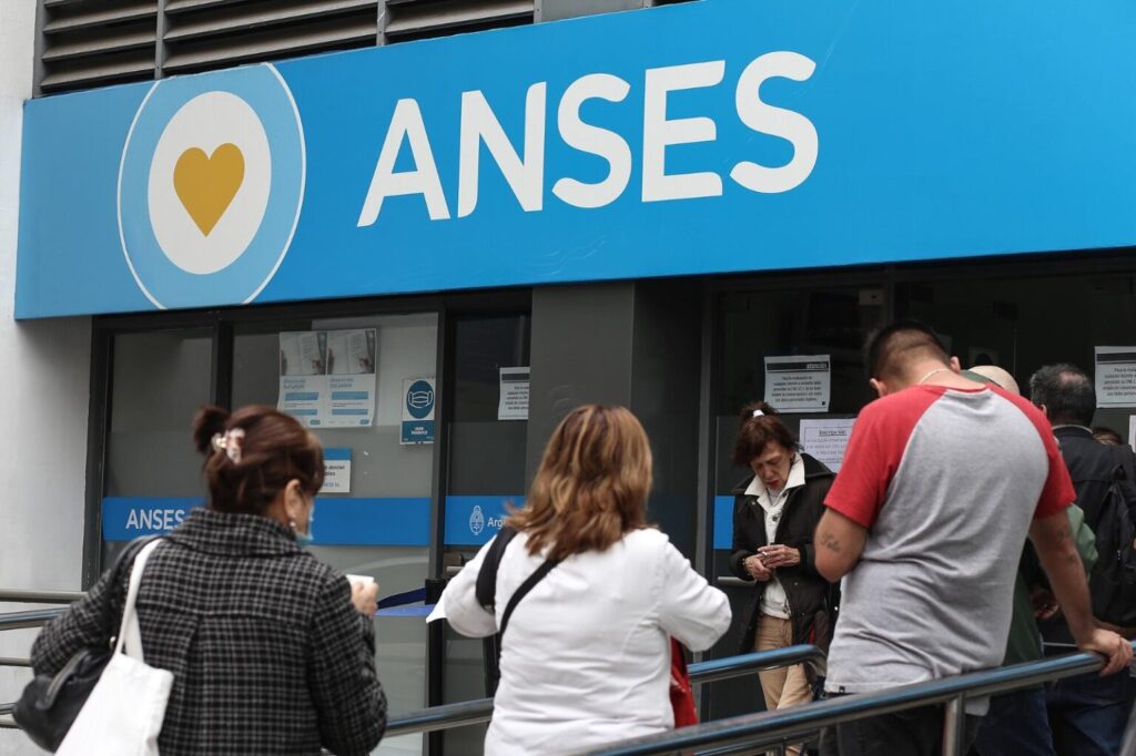Activaron un plan de retiros voluntarios en la ANSES: entre la gratificación y la falta de fondos