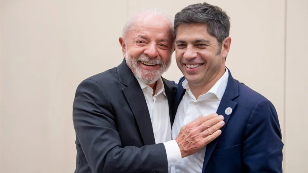 Kicillof acusó a Milei de poner en riesgo la relación con Brasil