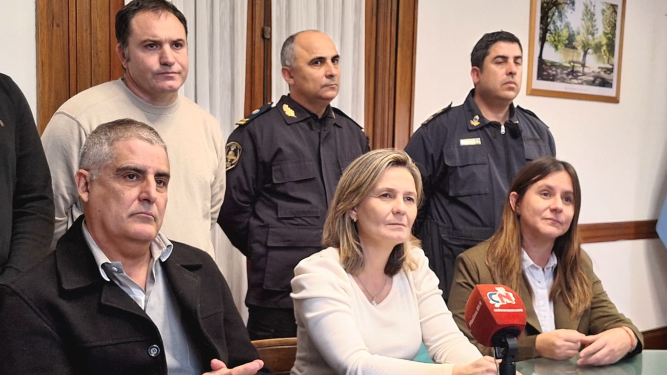 La Intendente presentó a los nuevos responsables de seguridad y gestión ambiental