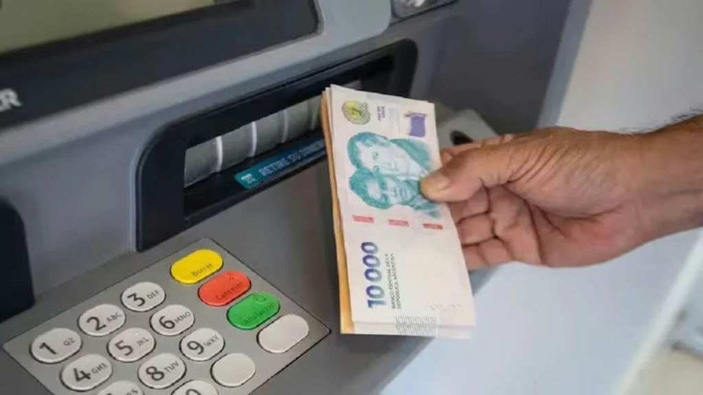 El Gobierno nacional subió el salario mínimo: cuánto se actualizará por mes