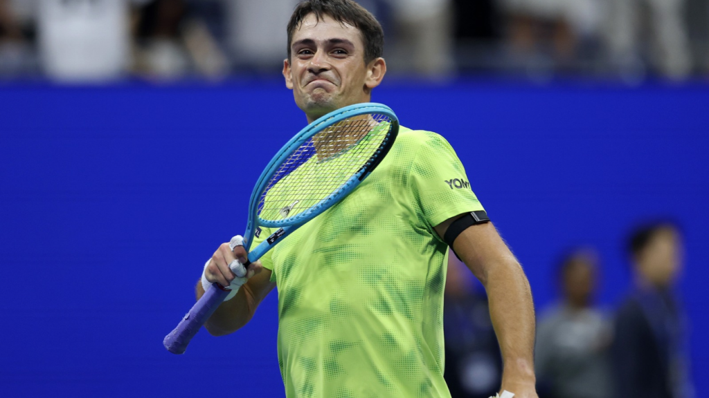 US Open: Mariano Navone y Tomás Etcheverry avanzaron a la tercera ronda y habrá un argentino en los octavos de final