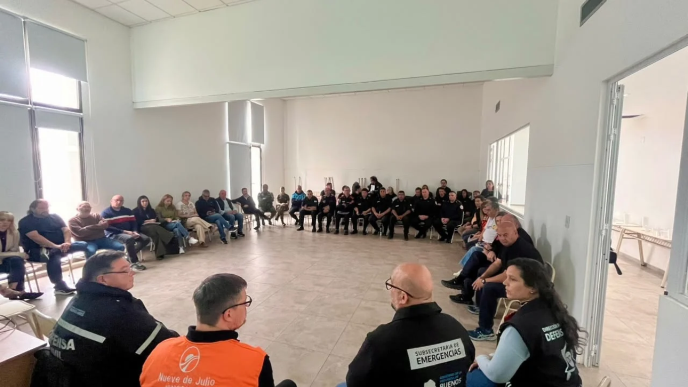 Defensa Civil provincial brindó un taller en 9 de Julio parafortalecer la respuesta ante emergencias